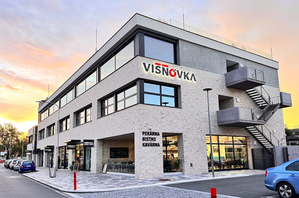Budova Višňovka v Pardubicích - sídlo ESHOP BOOSTER